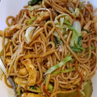 Chicken chow mein
