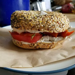 Lox bagel