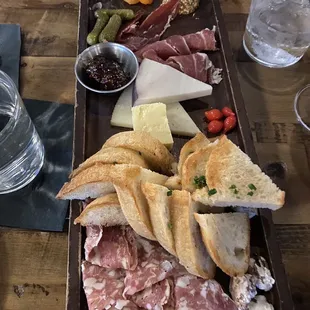 Byo charcuterie
