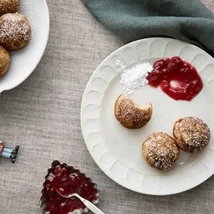 donuts, food, dough desserts