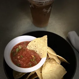 Chips/salsa and a horchata coffee (10/2023)