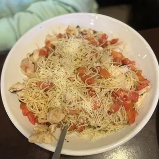 Cappellini Pomodoro add chicken