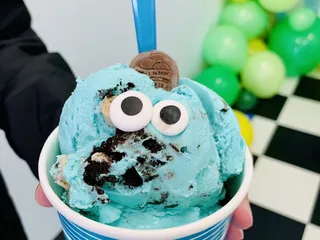 Kamm's Corners Ice Cream