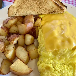 Western omelette- 3 eggs, ham, cheese and green peppers