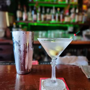 a martini in a martini glass
