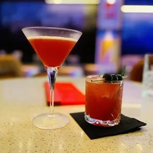 Pre-dinner cocktails