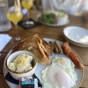 The standard breakfast