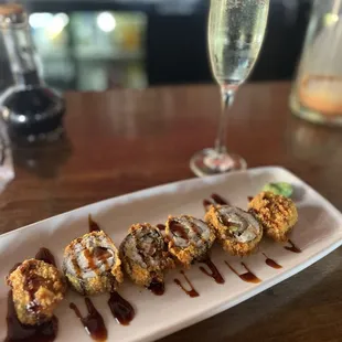Las Vegas roll and Prosecco