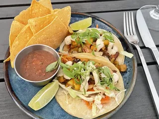 OverVue Lounge & Deck