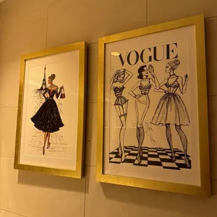 Ladies, bathroom decor