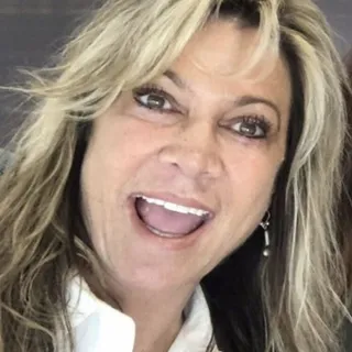 Linda M.