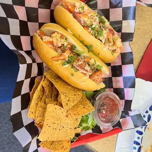 Lobster roll