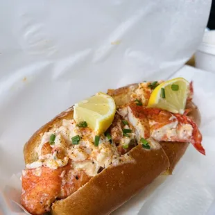 Lobster roll