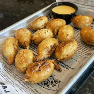 Pretzel Bites
