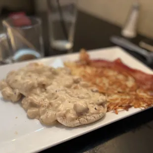 Biscuits and gravy