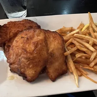 Fish &amp; Chips (cod)