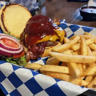 Southern BBQ Bacon Cheeseburger