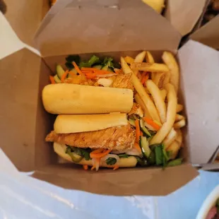 Crispy Chicken Banh Mi