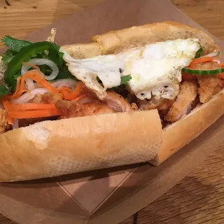 Crispy Chicken Banh Mi