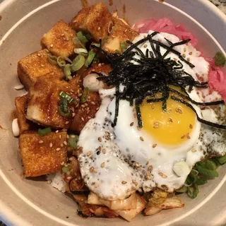 Gochujang Tofu Banh Mi