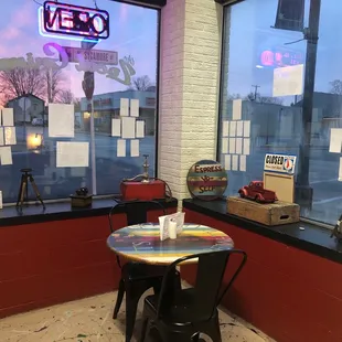 Corner Table
