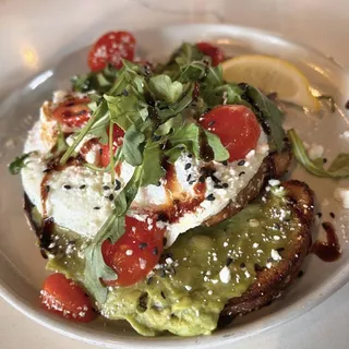 DELUXE TOAST