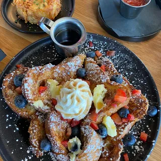 CLASSIC FRENCH TOAST