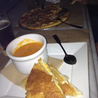 Grilled Cheese and Tomato Bisque