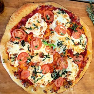 Magherita Pizza! (Also called the Regina)