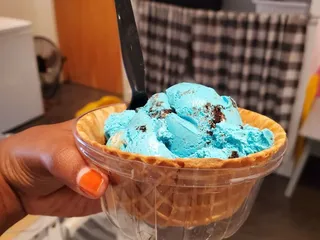 Two Scoops Creamery Southend