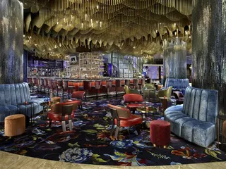 Vesper Bar