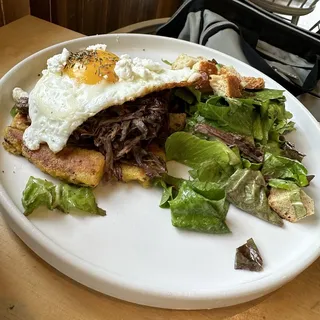 Short Rib on Cheesy Polenta Cakes