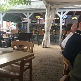 Beautiful patio, delicious lunch!