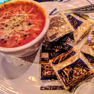 Tomato bisque. Just okay. Needs gargonzola and garlic.