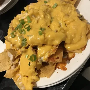 Grande nacho toppings on the side, sub chicken