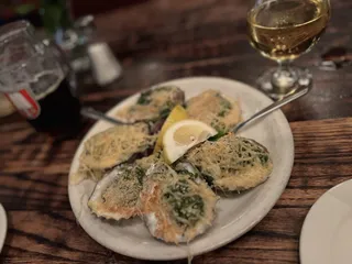 Kilkenny's Irish Pub