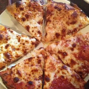 Cheese pizza