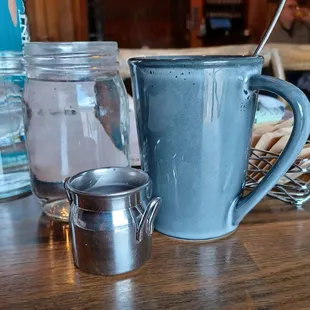 Milk can for the creamer