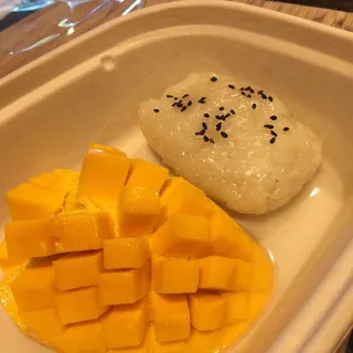 Mango with Sweet Sticky Rice