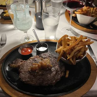 Black Angus - Boneless Rib Eye 26oz