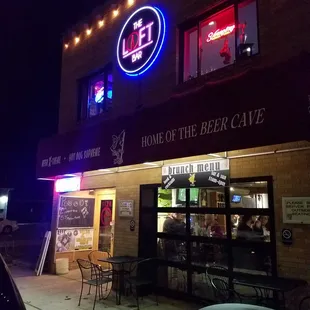 This place has Loft y ambitions.