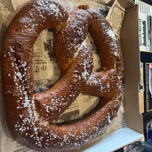 Pretzel appetizer- huge-