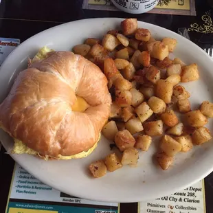 Great breakfast food!  This croissant breakfast sandwich is huge!  Home fries are amazing! Must stop for breakfast!