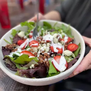 Royal bleu salad