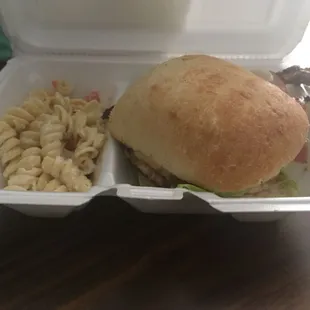 Lone star club sandwich with pasta salad