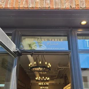 the entrance to the restaurant