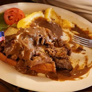 Roast beef sandwich. Bland. Nothing special. Good portion