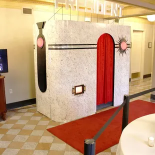 Our Art Deco Gatsby photo booth at the Hilton President downtown Kansas City.