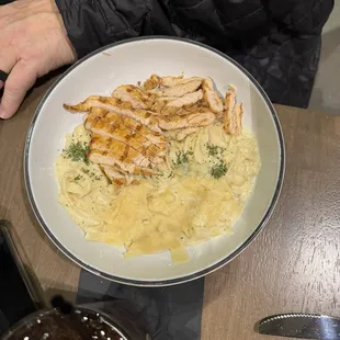 Chicken Fettuccini Alfredo