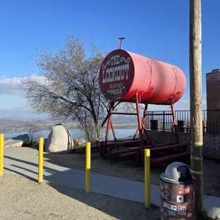 Really? This is a restaurant? Yes!